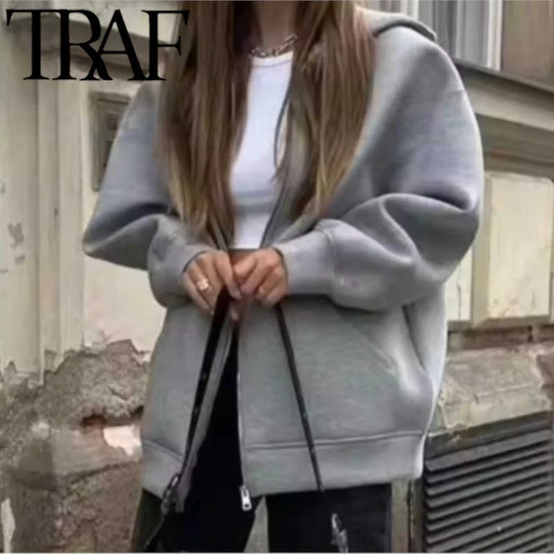 TRAF 2025 Осенняя женская серая куртка с капюшоном, длинным рукавом, большим карманом, на молнии, пальто, женская свободная повседневная верхняя одежда, пальто, топы