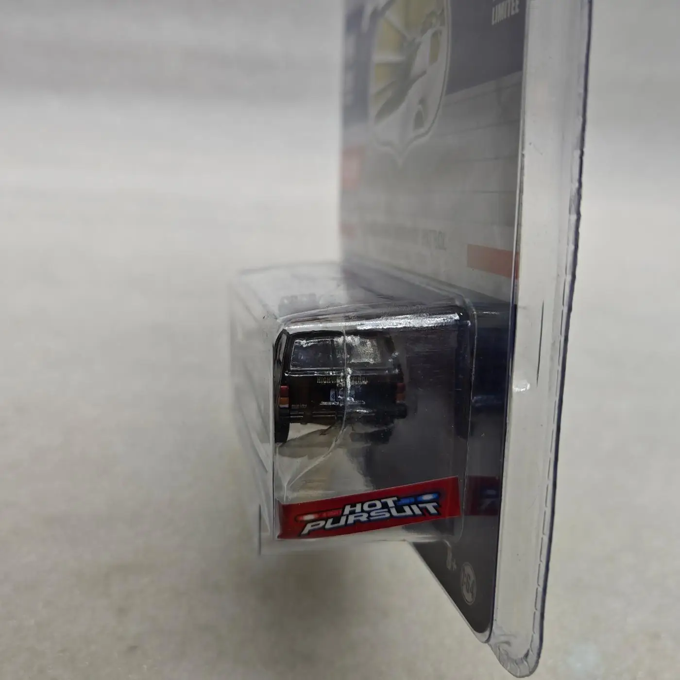 Фото GreenLight 1:64 1993, полицейская машина Jeep Cherokee, имитация сплава, модель микроавтомобиля, коллекция украшений, игрушечный автомобиль в подарок №5