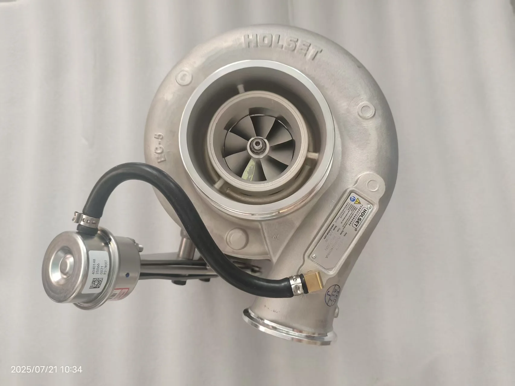 Фото Турбокомпрессор двигателя 4038471 4051230 6754-81-8190 для Cummins QSB6.7 HOLSET HX35W, детали двигателя экскаватора, турбо №2