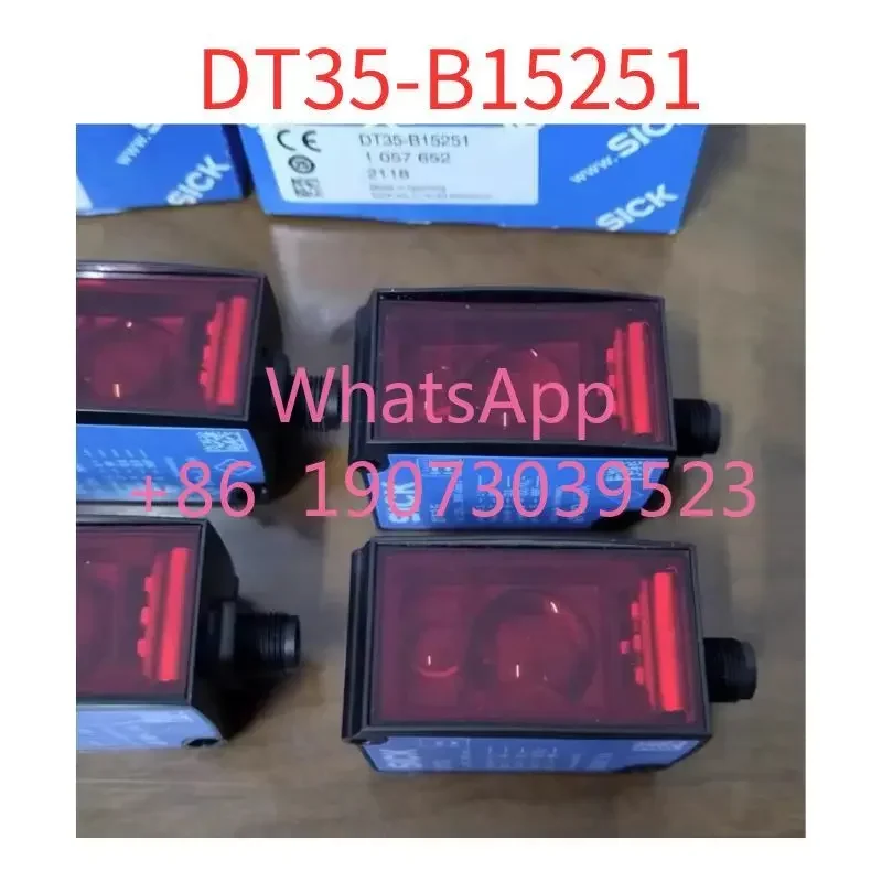 Совершенно новый датчик DT35-B15251 1057652, быстрая доставка