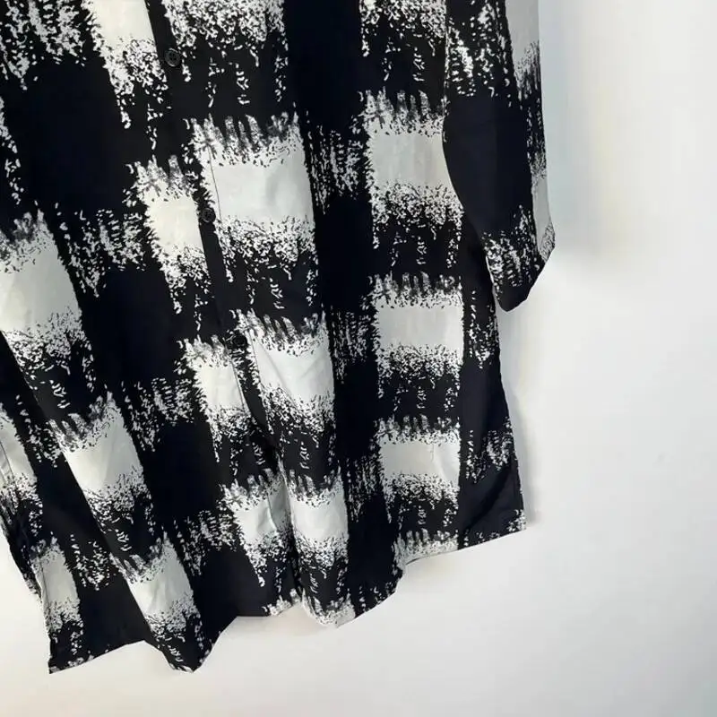 Фото WVGA Весна Осень Новые Мужчины Tide Washed Plaid Niche Design Простые рубашки средней длины Модная повседневная рубашка с длинными рукавами Ins Y2K W7490 №4