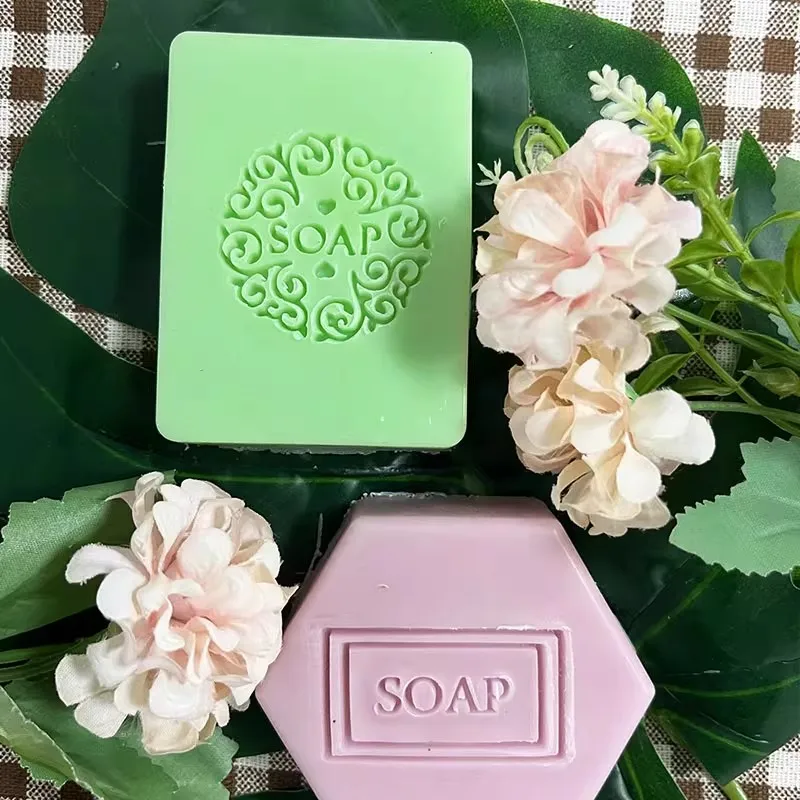 Фото Акриловый штамп с цветком алфавита SOAP - форма для мыла из смолы ручной работы, инструмент для тиснения глины своими руками для холодного мыла №2