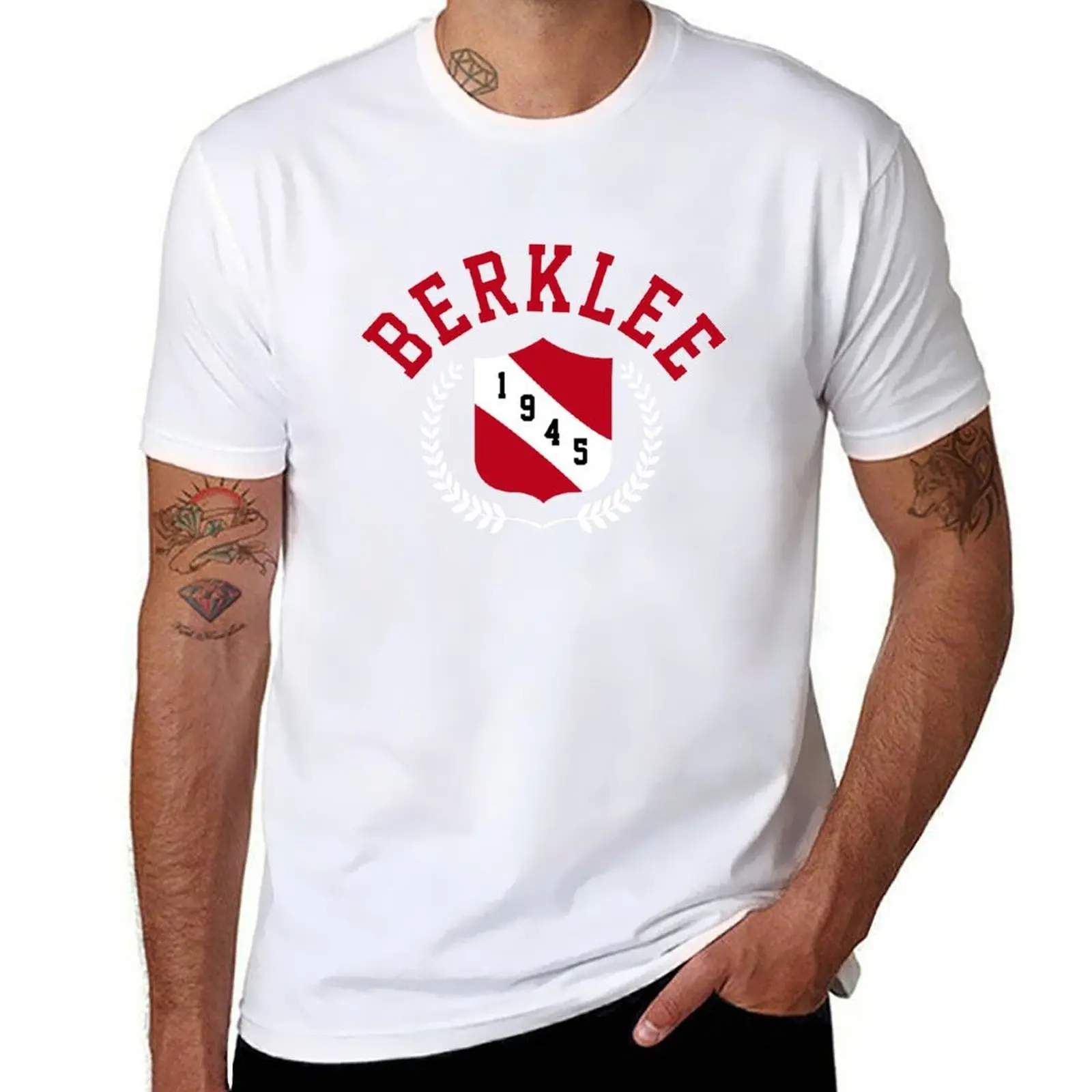 EAGUE Black Berklee College of Music WMNs Intramural T-Shirt футболки для мужчин облегающая футболка с аниме футболка