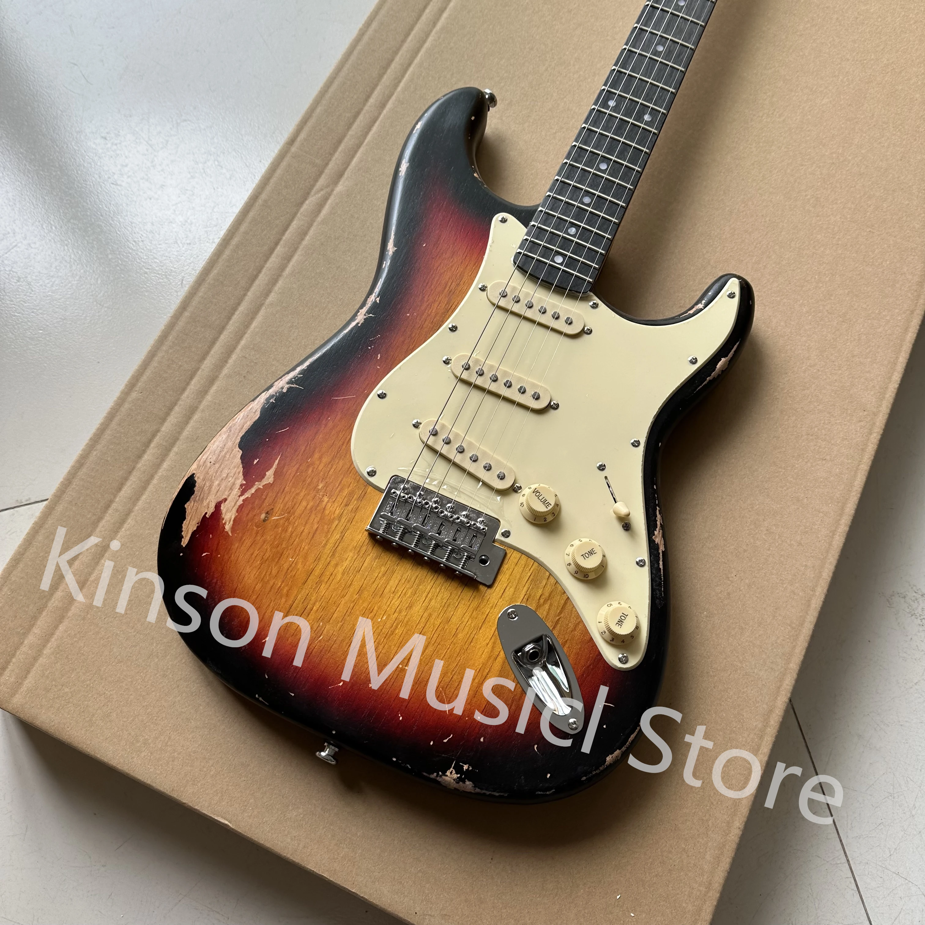 Фото Relic Guitar Alder Body Rosewood Fingerboard Высококачественная гитара №2
