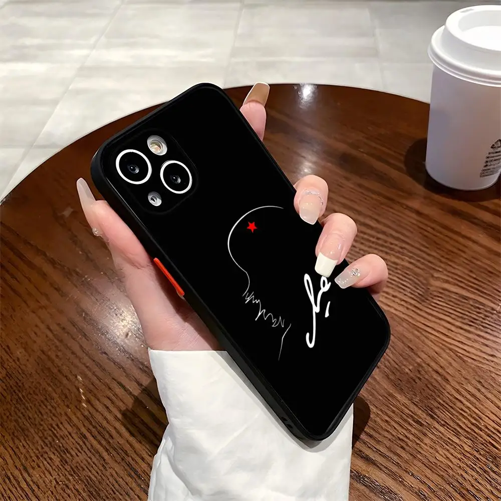 Фото Чехол для телефона MINISO Че Гевара Куба для Iphone 17, 16, 15, 14, макс., 13, 12 мини 11, матовая полупрозрачная задняя крышка №2