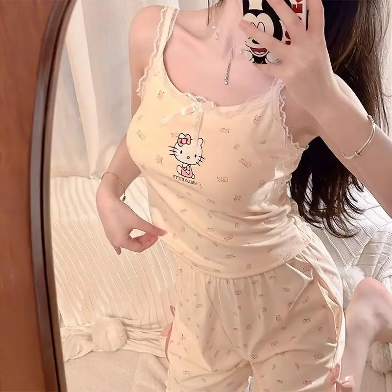 Фото Пижамный комплект Sanrio Hello Kitty Kawaii Пижамный комплект из 2 предметов Домашняя одежда Шорты на слинге Кружева Милая летняя нагрудная подушка Жилет Домашняя одежда №2