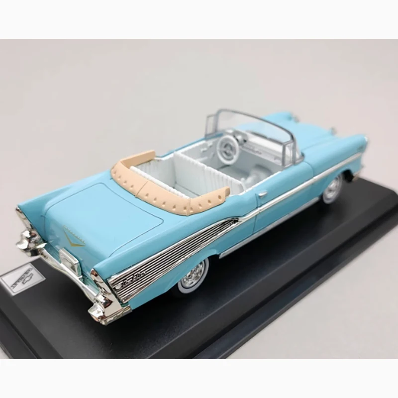 Фото Delprado 1:43 BEL AIR модель автомобиля из сплава, статическая коллекция, украшенные рождественскими подарками, праздничные подарки, игрушки №3