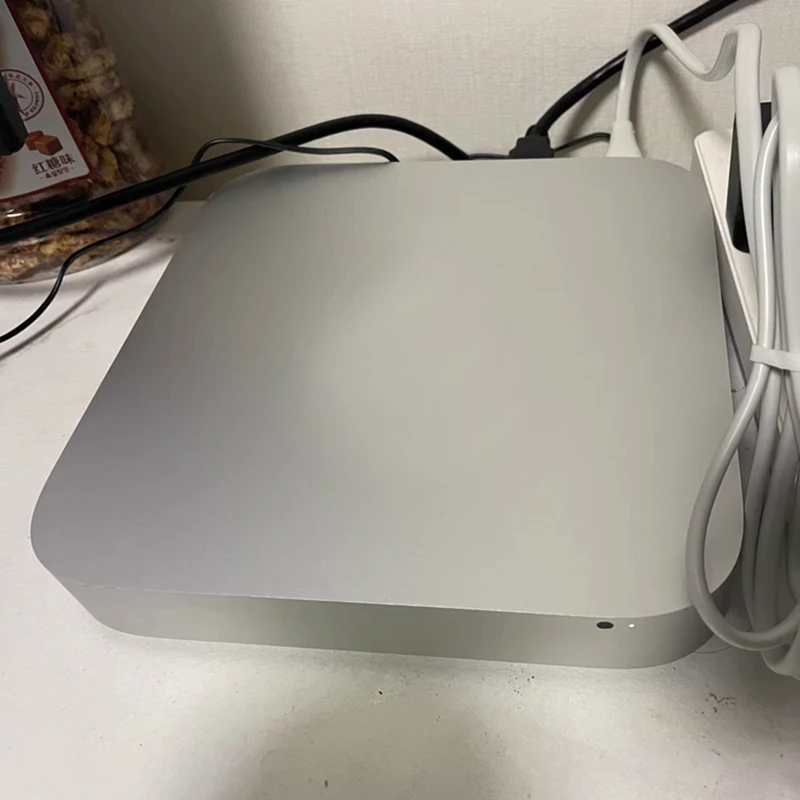 Фото Мини-настольный компьютер Mac 2023 с чипом M2 или M2 Pro, 8-ядерный процессор, 10-ядерный графический процессор, 8 ГБ/16 ГБ ОЗУ, твердотельный накопитель 256 ГБ/512 ГБ/1 ТБ. №3