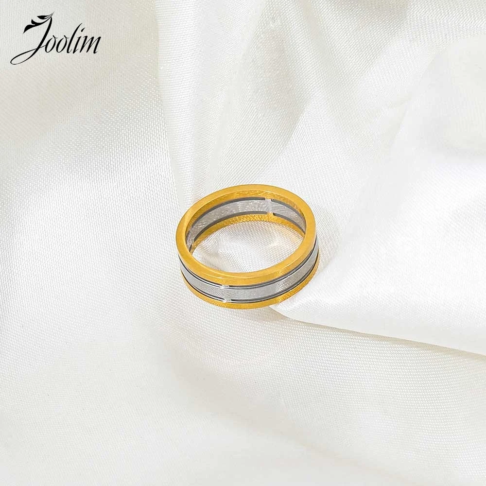 Фото Joolim Jewelry hurtownia wysokiej klasy PVD wodoodporny hipoalergiczny moda dwukolorowy trzykolorowy pierścień ze stali nierdzewnej dla kobiet №5
