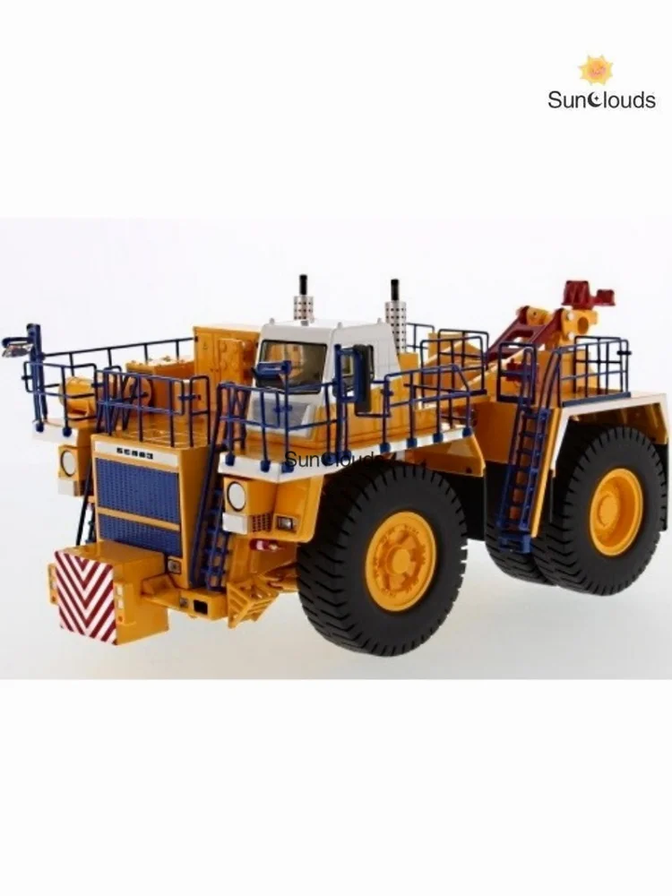Diecast Masters — Буксирный грузовик Belaz 74131 — 150 — DCM74131 (art.: 3920cf9487ea2) - 3920cf9487ea2