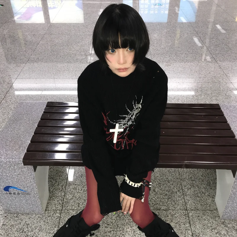 Фото Оригинальная уличная одежда, модный студенческий вязаный пуловер Sub-Culture, Женский Свободный Топ средней длины с дырками и длинным рукавом, свитер Hottie 2024 №4