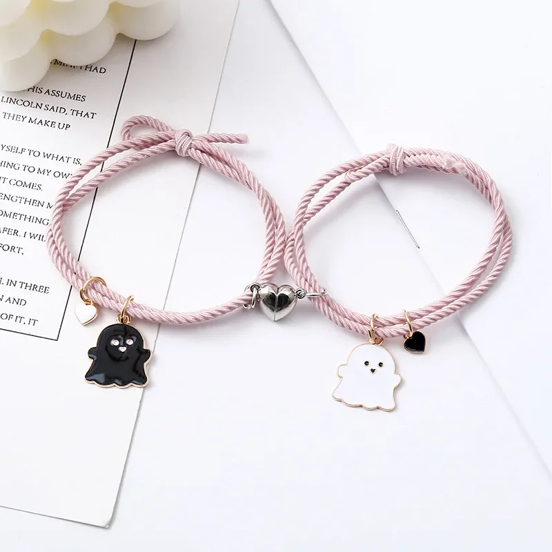 Фото 2Pcs /a Pair Couple Bracelet Black and White Ghost Bracelet Bracelet for Women Men Magnetic Heart Couple Personality Bangles №3