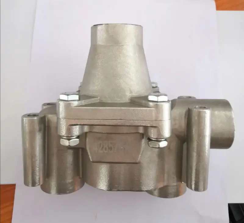 54414305 Воздушный компрессор Ingersoll Rand 22477541 Клапан контроля температуры 42857979 Обходной клапан регулирования температуры компрессора