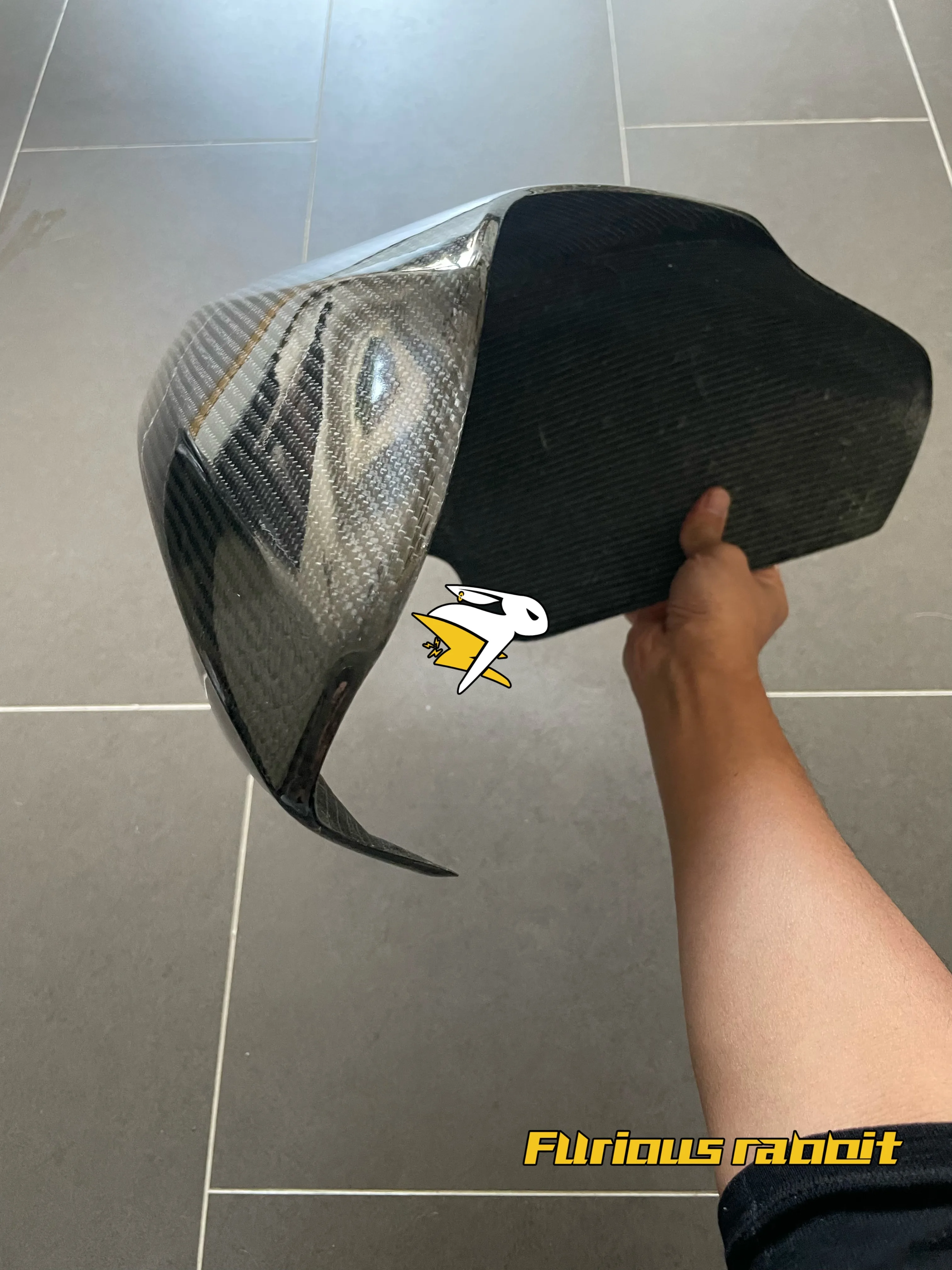 Углеродный удлинитель бакакожух бакакрышкаподходит для Triumph 765moto2 (23-) защита бака мотоцикла (art.: 3920cb297f51a) - 3920cb297f51a