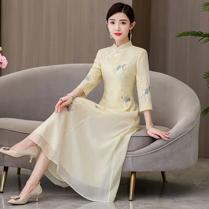 Фото Летнее женское традиционное платье Aodai Cheongsam с восточной вышивкой, вечернее платье, костюмы для танцевальных выступлений №5