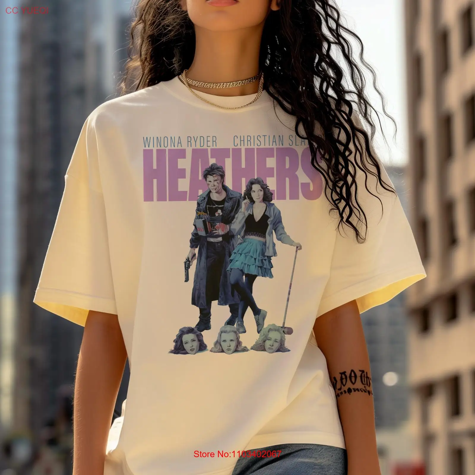 Футболка Heathers — классический фильм 80-х годов с христианским латтером и винороном Райдером