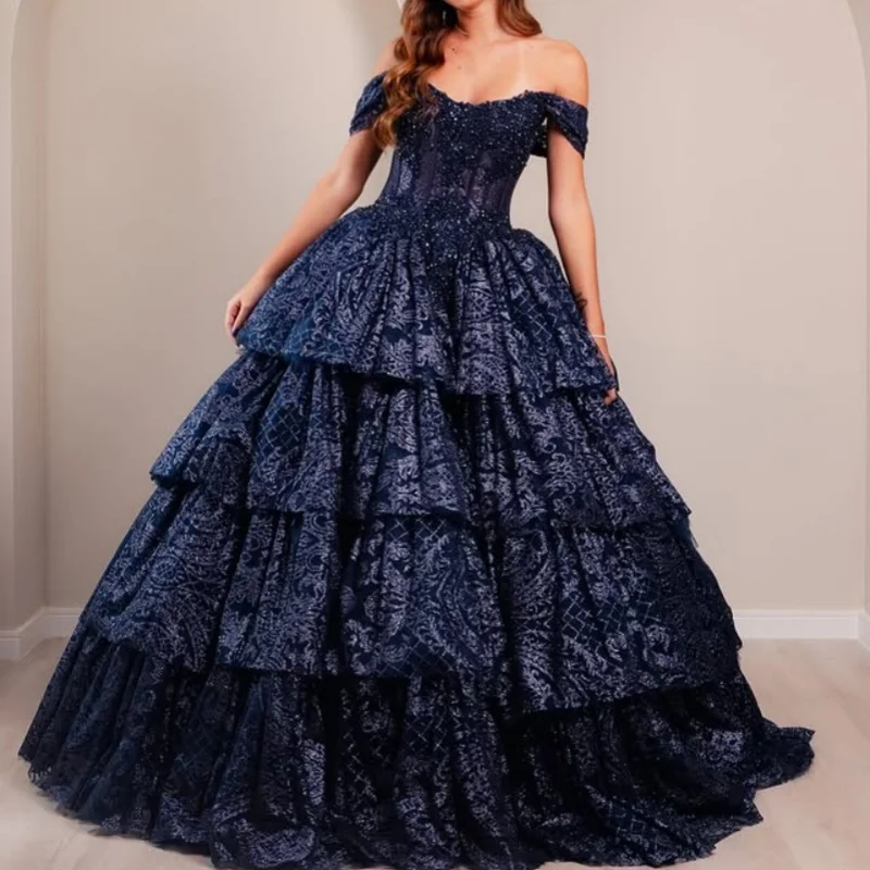 Темно-синие платья Quinceanera по индивидуальному заказу, с открытыми плечами, хрустальная наклейка, кружевное многослойное тюлевое платье с длинным хвостом, Vestido 15, Quinceanera