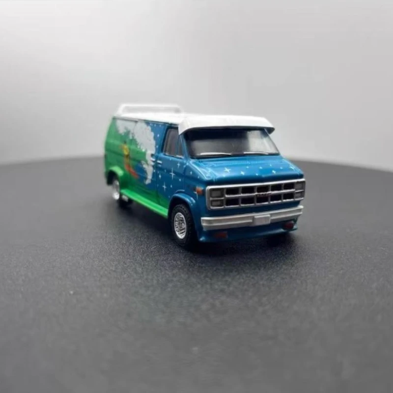 Зеленый свет 1:64 1978 GMC Vandura, индивидуальный фургон, детский подарок на день рождения, литье под давлением сплава, модель автомобиля, усовершенствованная декоративная игрушка