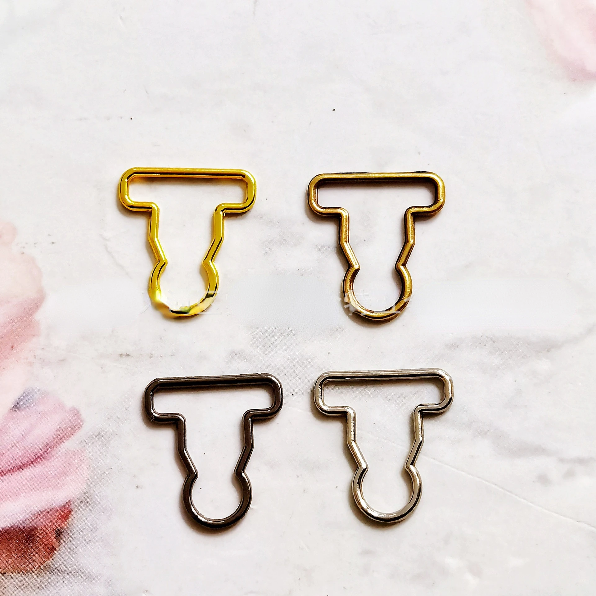 Фото 10Set Mini Doll Button Tiny Buttons For 20Cm doll Jeans DIY Dollmaking Clothes Sewing Accessories Crafts №2