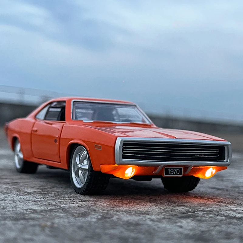 1:32 Dodge Charger R/T 1970-сплав, модель мышечного автомобиля, звук и свет, детские игрушки, коллекционные предметы, подарок на день рождения, цена: