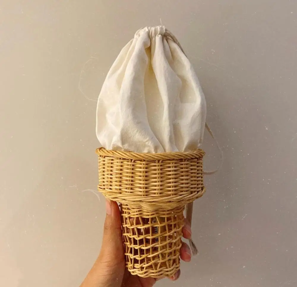 Tas Rotan Bentuk Es Krim Lucu UPS Wanita Anyaman Berongga Tas Selempang Musim Panas Anyam Buatan Tangan Dompet Kecil Chic