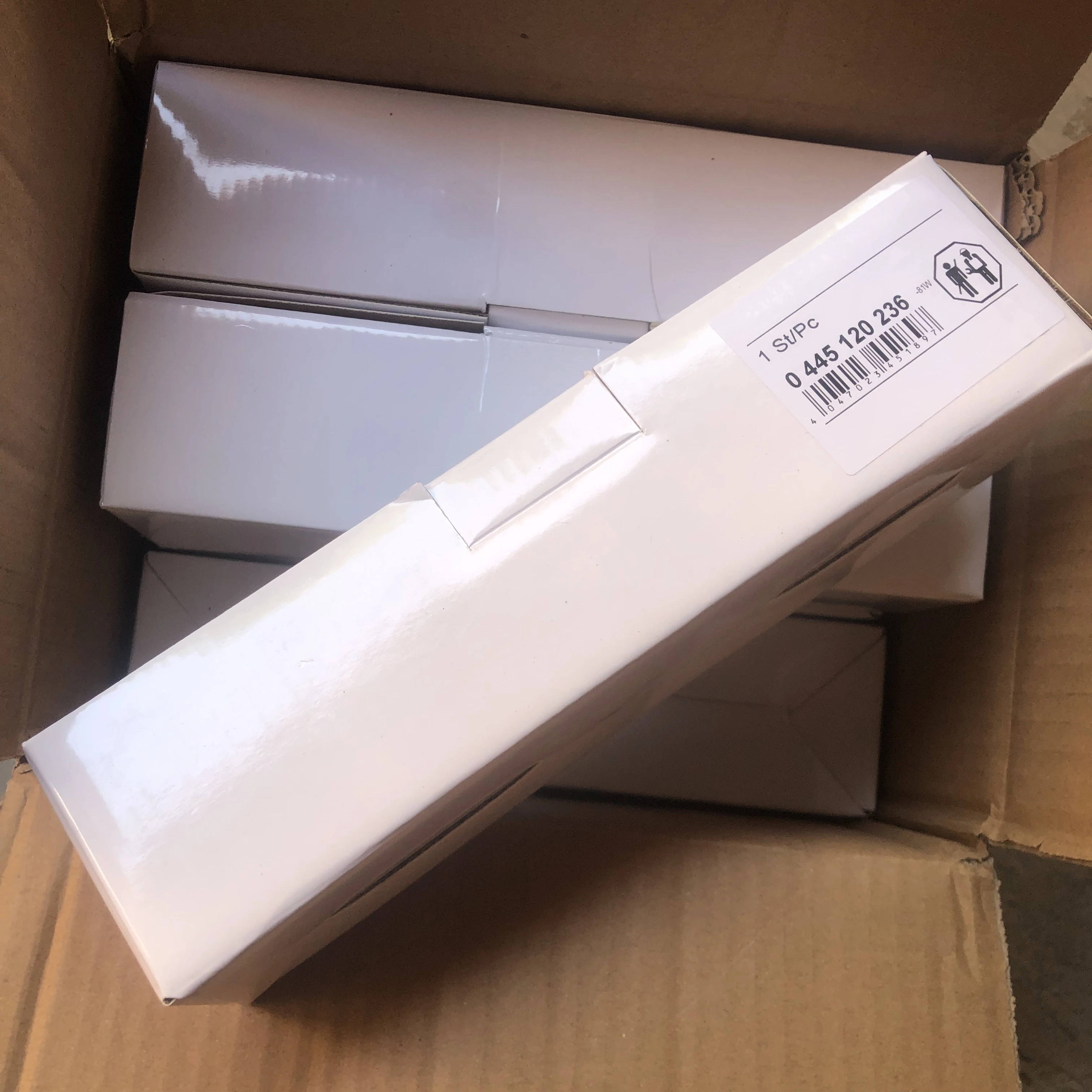 Новая форсунка Common Rail 0445110293 0445110317 0445110359 0445110313 0445110291 0445110335 0445110333 0445110356   для Bosch
