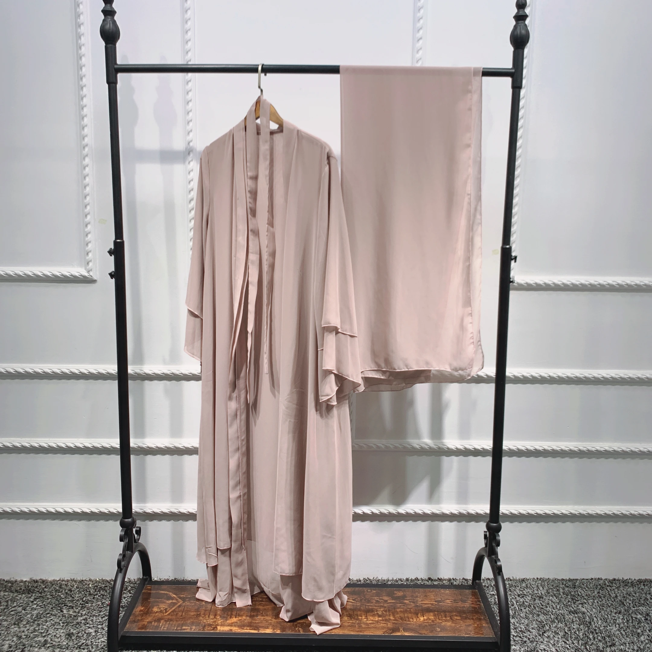 Элегантный шифоновый набор Абайи Khimar для мусульманских женщин 2024 открытая передняя абайя черный хаки искусственный Дубайский кафтан женский LR414 (art.: 3920c8c5ba7da) - 3920c8c5ba7da