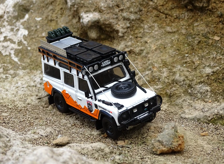 Мастер 1/64 Uk Rover Defender 110 длинная ось внедорожник 70-юбилейная модель автомобиля Clollection