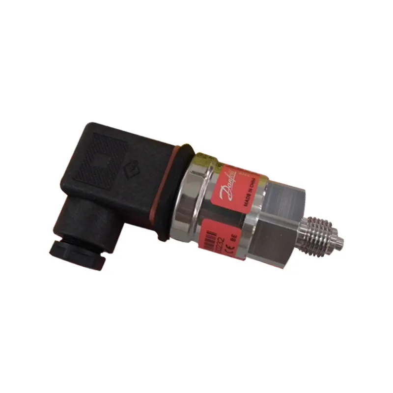 Датчик датчика давления Danfoss MBS3000 2025 года 060G6139 Danfoss 0-250 бар (art.: 3920cffe51dc9) - 3920cffe51dc9