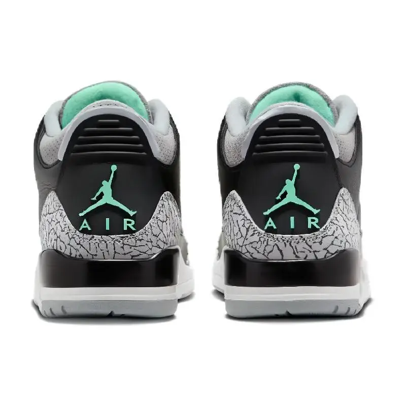 Фото Кроссовки Nike Air Jordan 3 зеленые блестящие №3
