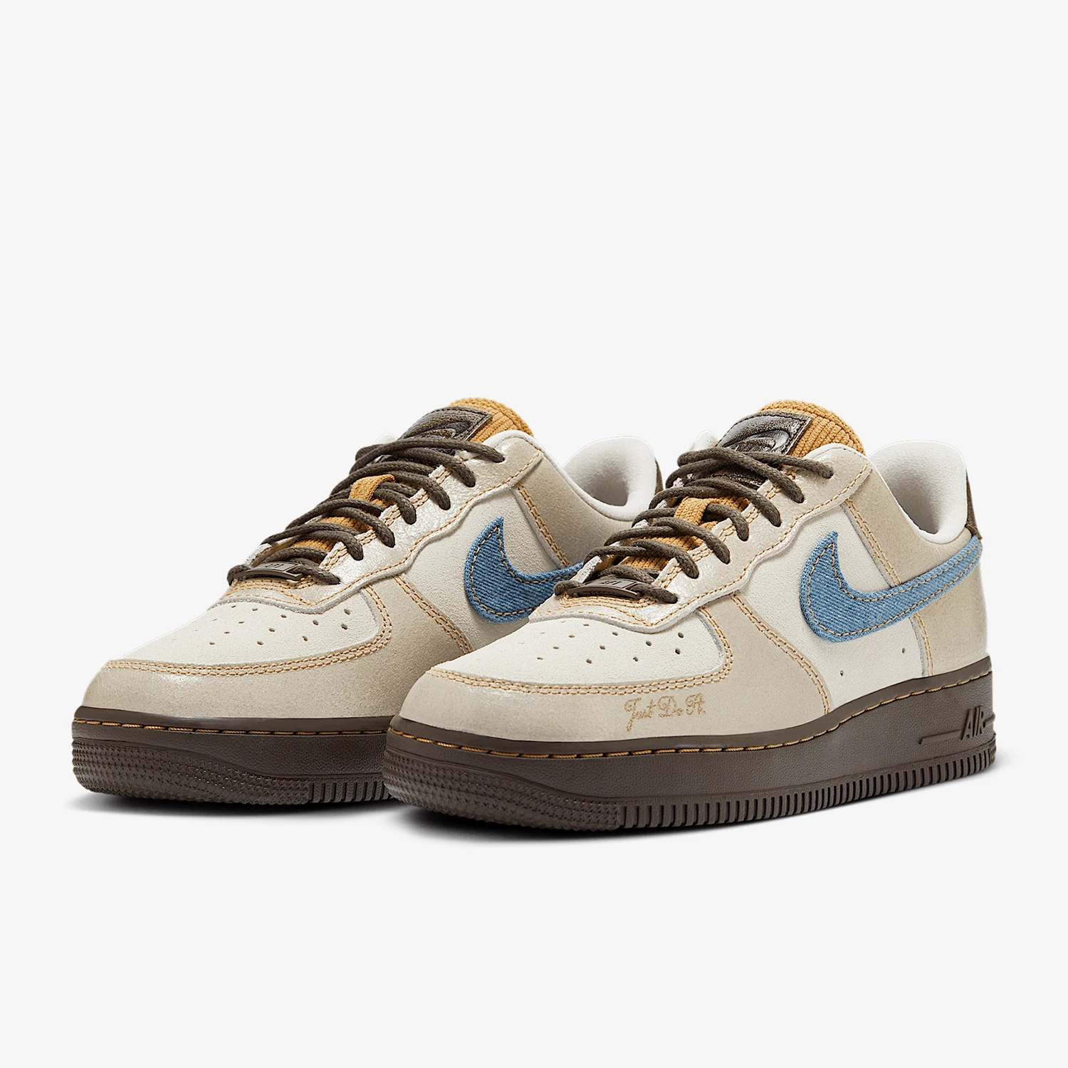 Женские прочные классические кроссовки Nike Air Force 1, на массивной подошве HQ3458-142 Кроссовки