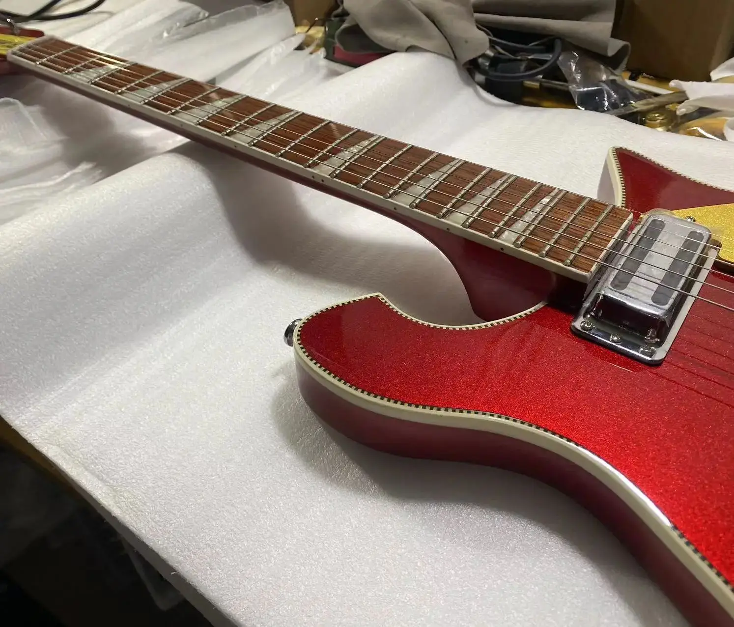 Электрогитара Rickenbacker Matal Red, модель 620, корпус грифа, тостерные звукосниматели, новое производство (art.: 3920c88f29caa) - 3920c88f29caa