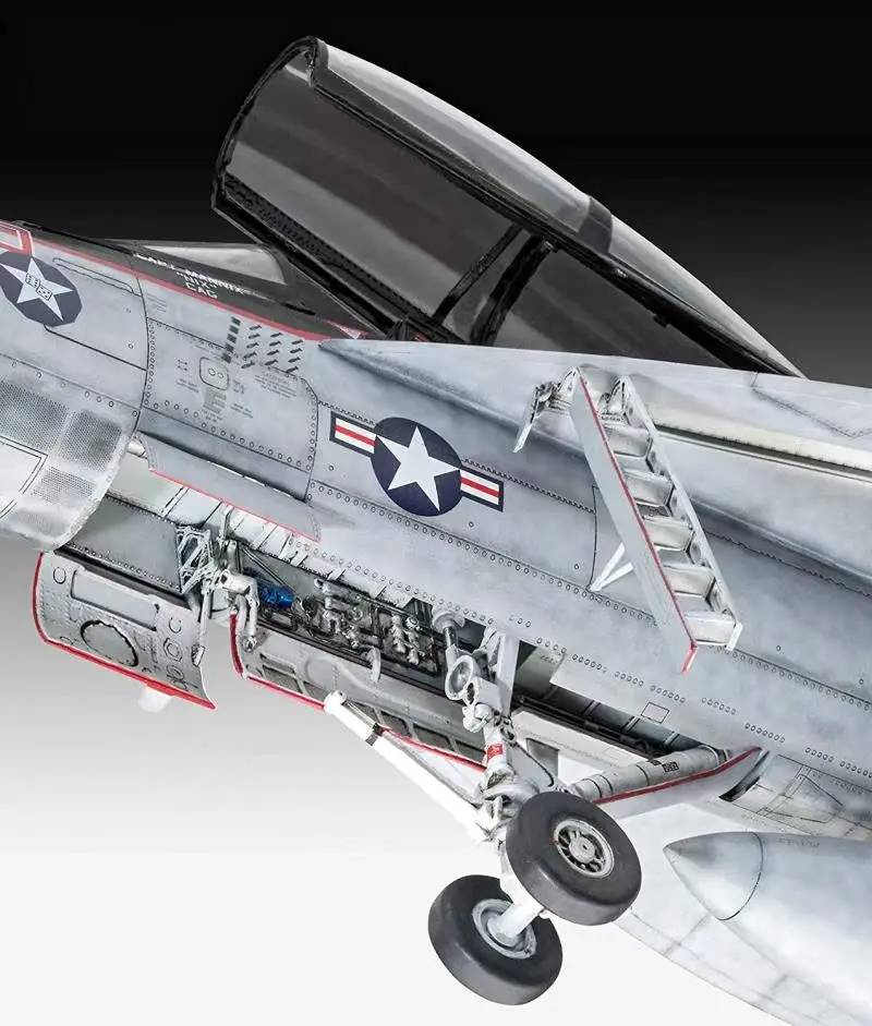 Фото Пластиковая модель Revell 03847, масштаб 1/32, американский F/A-18F Super Hornet Twinsweater, модель самолета, комплект №3