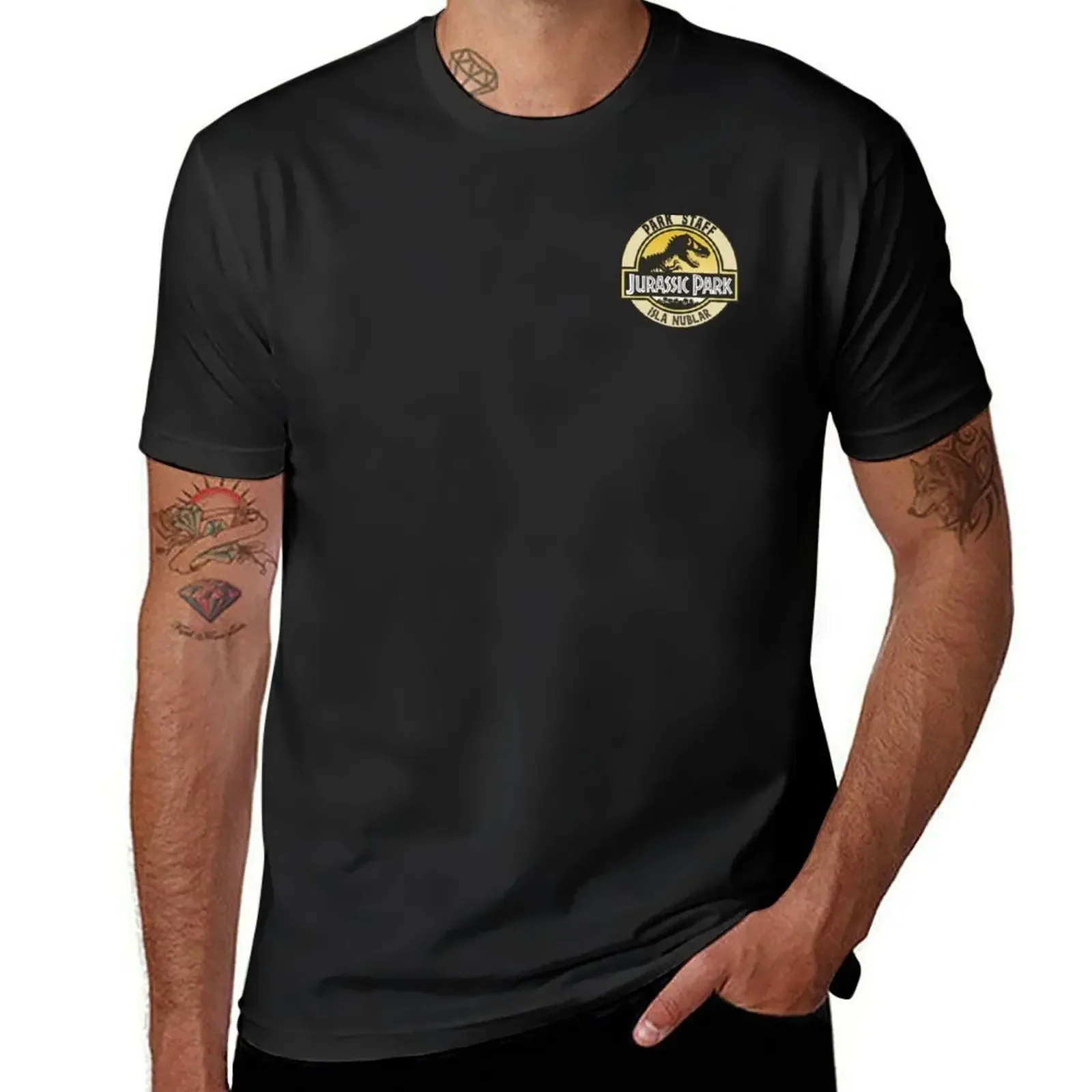 Jurassic Park Isla Nublar Retro Park Staff Dino Pocket Badge Футболка таможенный дизайн ваши собственные заготовки мужские большие и высокие футболки