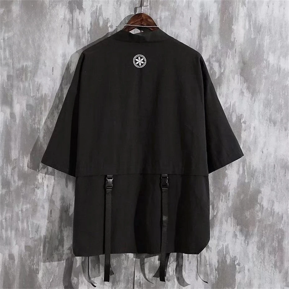 Фото Techwear повседневный кардиган, мужские японские модные даосские халаты, рубашки с короткими рукавами, мужская тонкая уличная одежда в стиле Харадзюку, мужская одежда в стиле панк №2