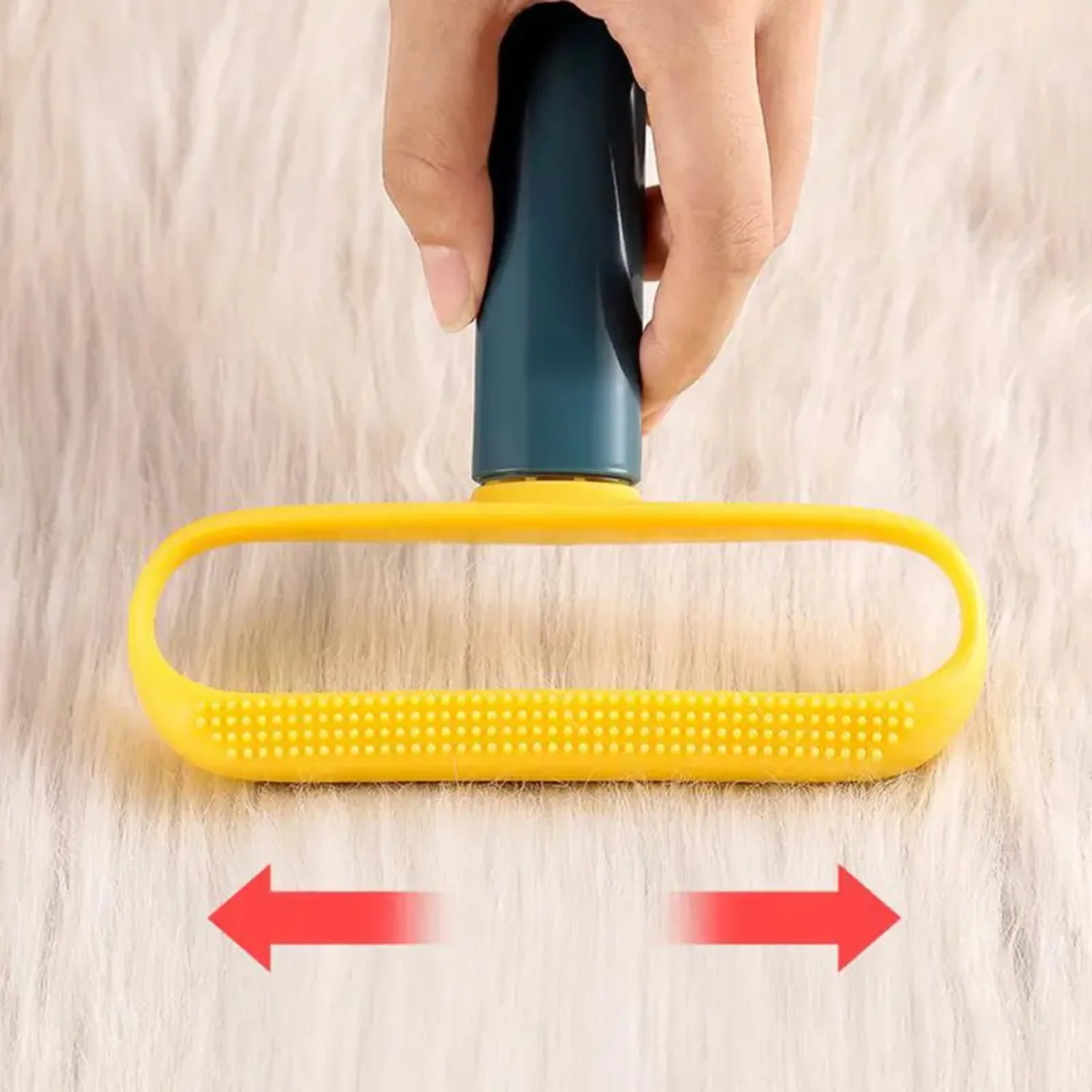 Фото Portable Fluff Remover Brush for Wool & Clothes - Lint Pellet Brusher Spools Eliminator, Removes Hairs from Cats & Dogs №2