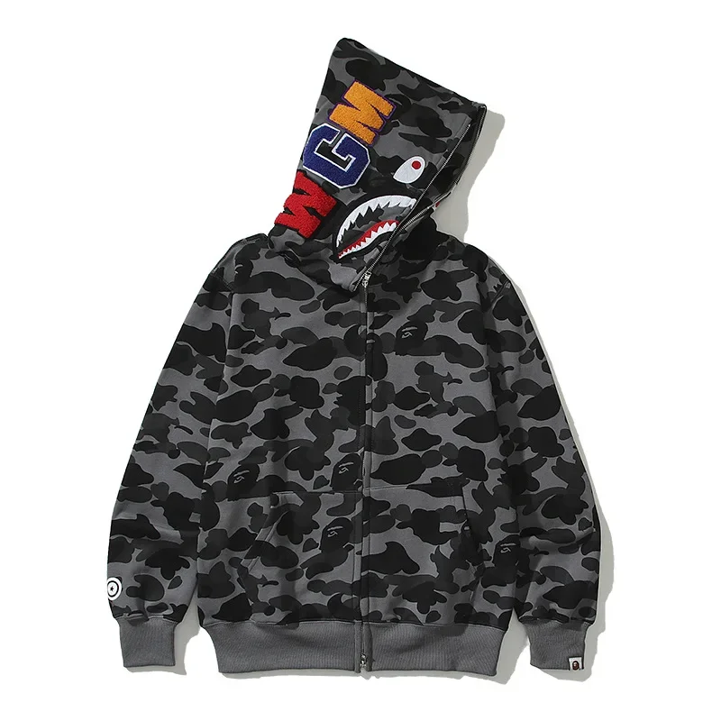AAPE BY A BATHING APE Классическая камуфляжная осенняя толстовка с капюшоном в виде акулы для мужчин Высококачественная молодежная хлопковая куртка на молнии Модный костюм для пары