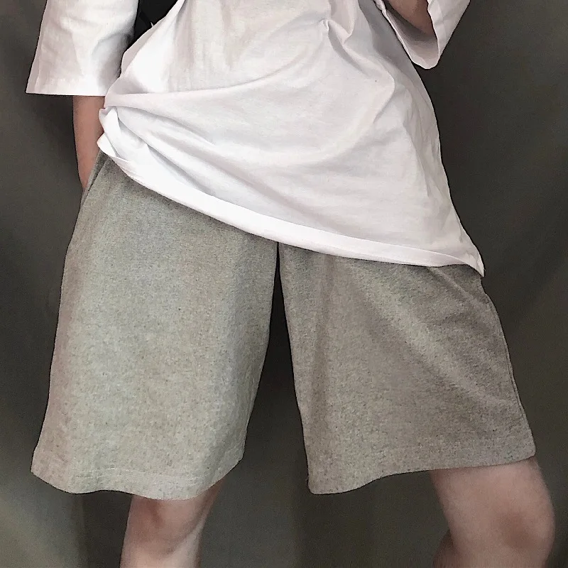 Фото Женский Celana elaselaselastis Celana Pendek Pinggang Tinggi Streetwear-kaki Kebesaran Sederhana unisunisuniseks Pendek №5