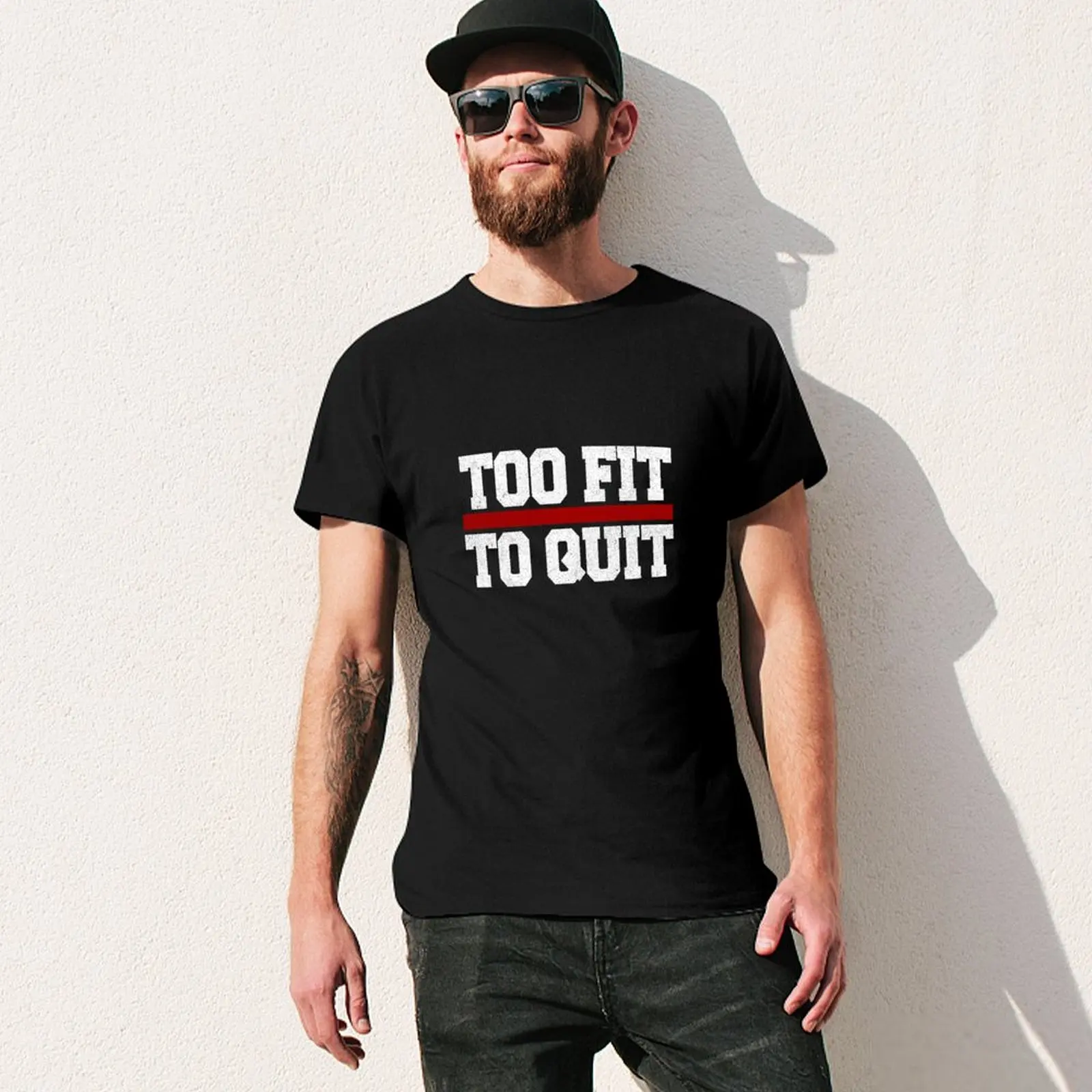 Фото Футболка Too Fit to Quit, таможенный дизайн, свой собственный новый выпуск, мужские футболки с рисунком в стиле хип-хоп №3