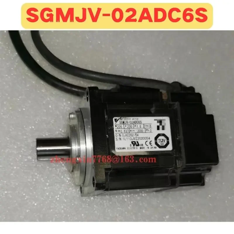 Б/у Серводвигатель SGMJV-02ADC6S SGMJV 02ADC6S Нормальная функция Протестировано ОК