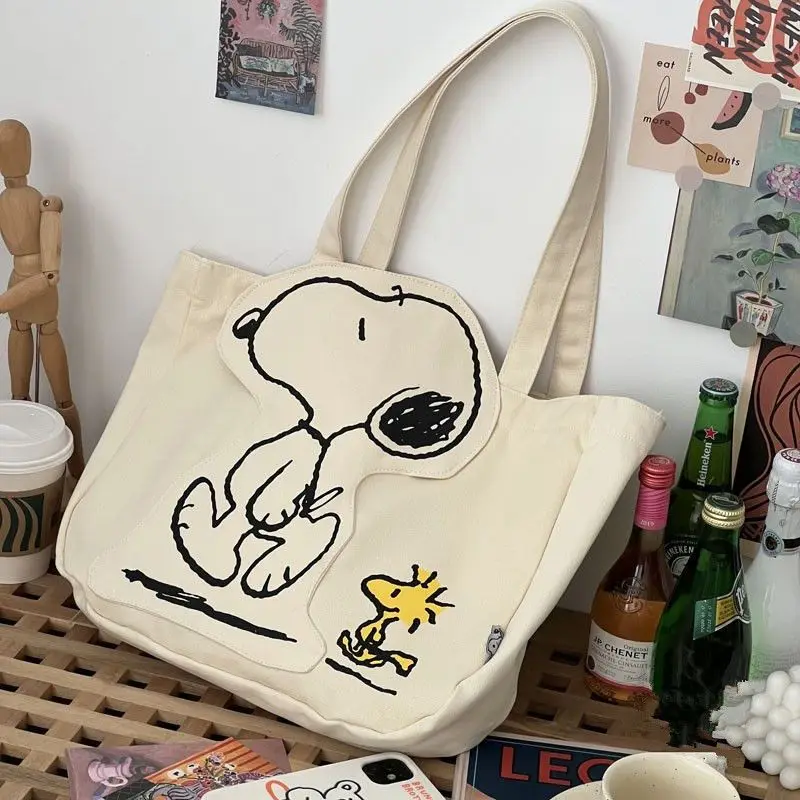 Фото Сборка товаров Miniso Anime, холщовая сумка через плечо, персонажи мультфильмов, большая вместимость, для мальчиков и девочек, рождественские подарки №5