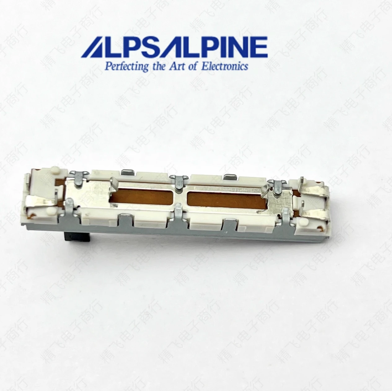Фото 1 шт., японский ALPS Alps RS30111ACOOV, однозвенный потенциометр прямого скольжения B10K, длина вала 10 мм №3