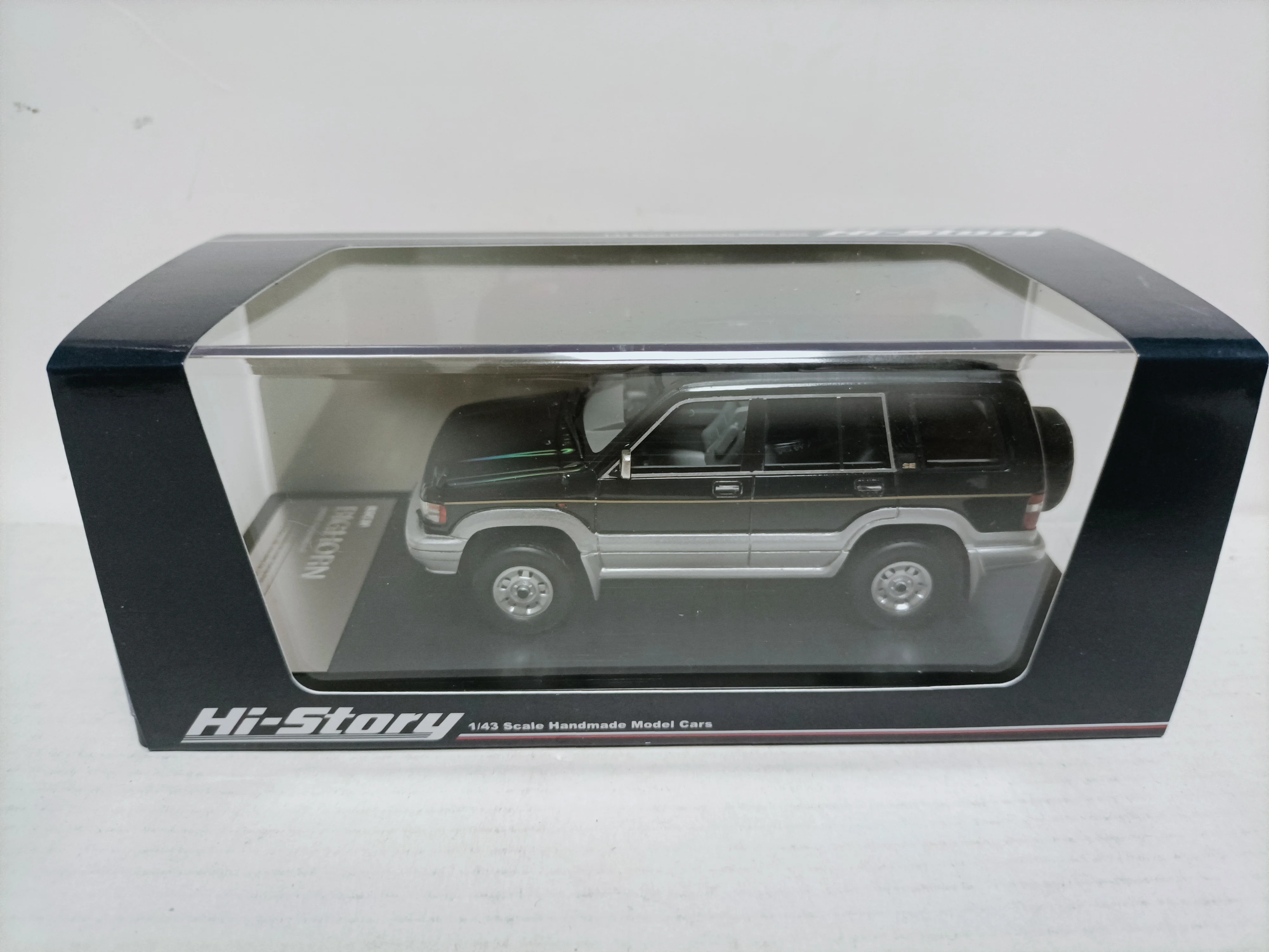 Hi Story 1 43. Модель внедорожника Isuzu Custom Isuzu Bighorn 1993, черный