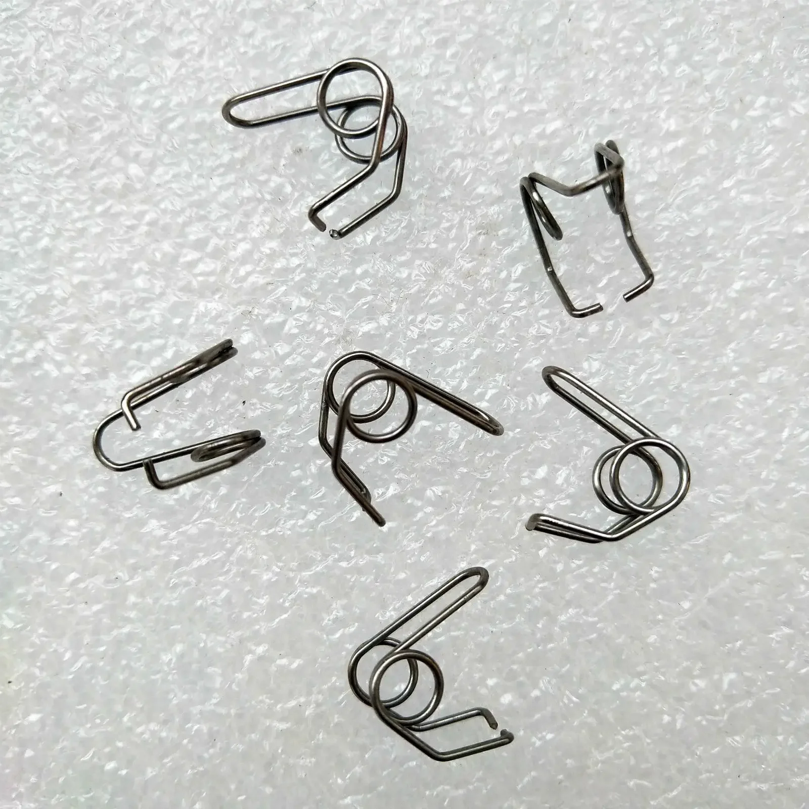 Новые 50 шт. пружины трубного клапана, детали трубы (art.: 3920cbf8015c3) - 3920cbf8015c3