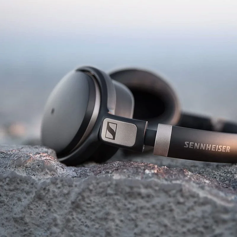 Фото Беспроводная Bluetooth-гарнитура Sennheiser HD 4,50 BTNC с активным шумоподавлением №5