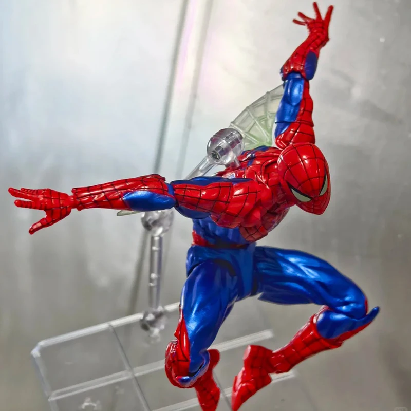 Фото В наличии Ct Toys Spiderman Mafex 143 Ben Reilly Comic Ver The Amazing Spider-Man 001 Аниме Фигурка Фигурка Игрушки Детский Подарок №3
