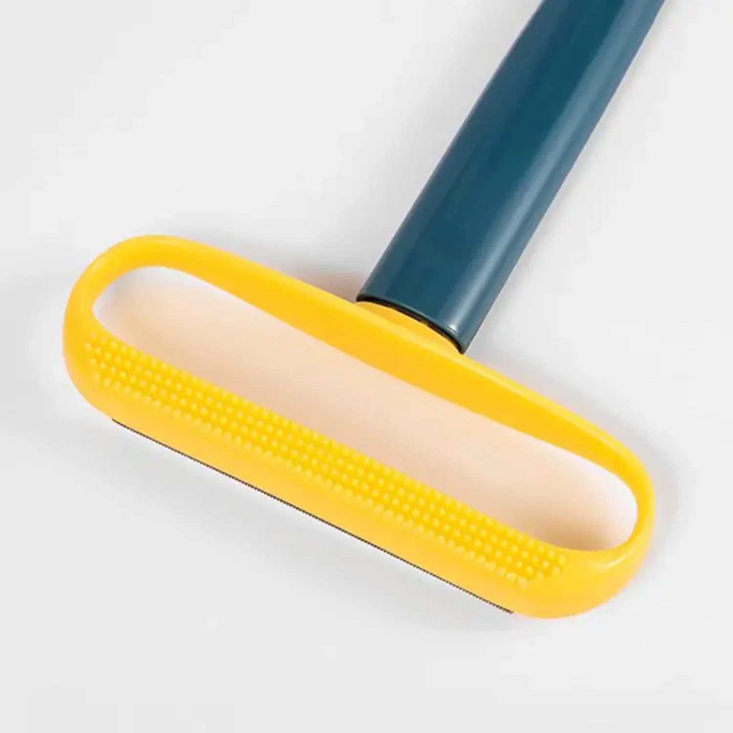 Portable Fluff Remover Brush for Wool & Clothes - Lint Pellet Brusher Spools Eliminator, Removes Hairs from Cats & Dogs (art.: 3920caf09b51f) - 3920caf09b51f