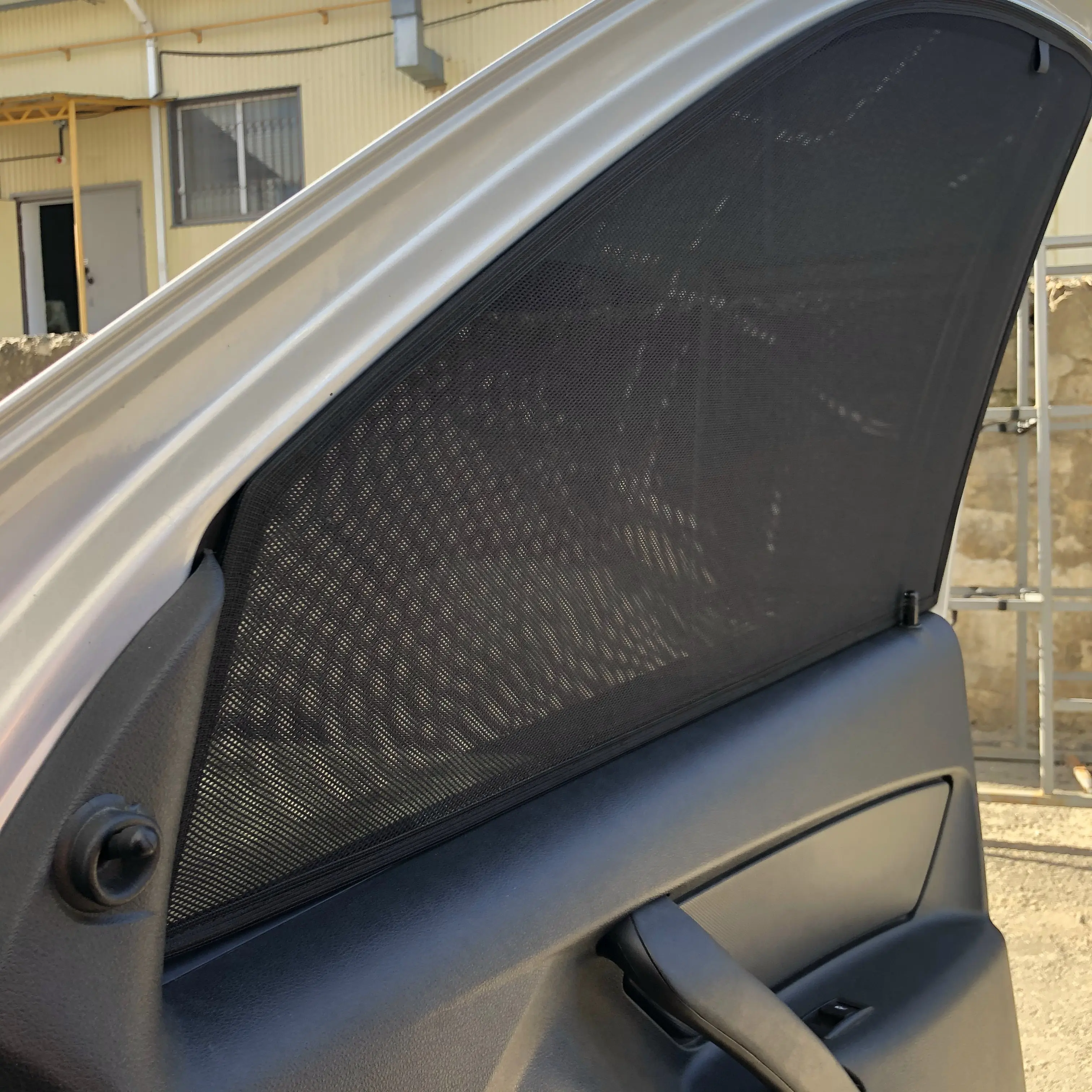 АВТОМОБИЛЬНЫЕ ШТОРКИ СЕТКИ КАРКАСНЫЕ НА CHERY AMULET A15 (03-10) ЧЕРИ АМУЛЕТ А15